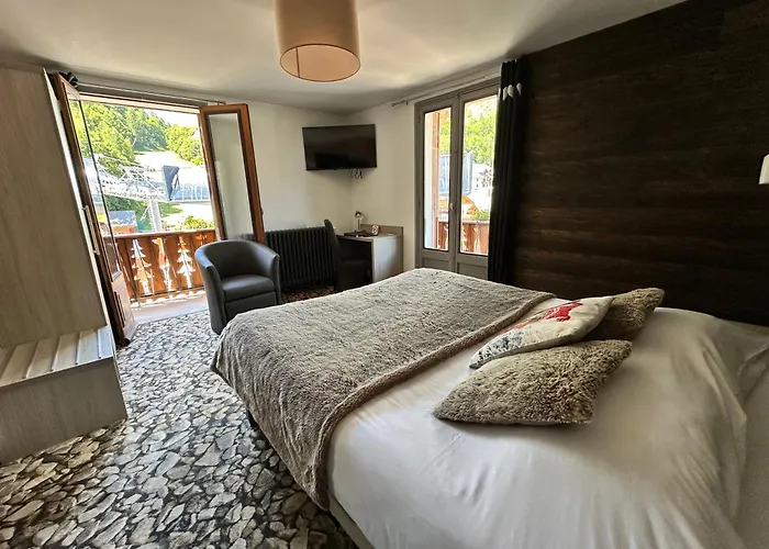 Hôtel-Chalet les Mélèzes